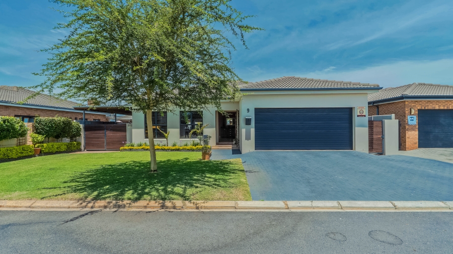 3 Bedroom Property for Sale in Sonkring Western Cape